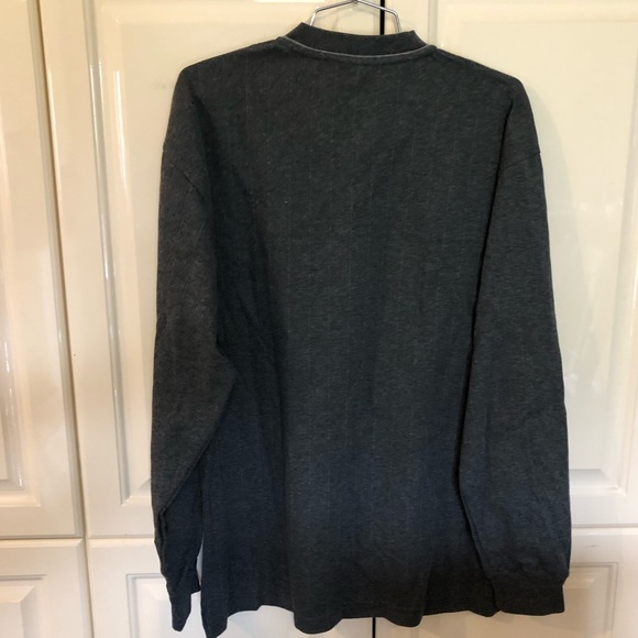 NWT togo Men’s V-Neck Grey Sweater Size - Medium - Picture 2 of 5